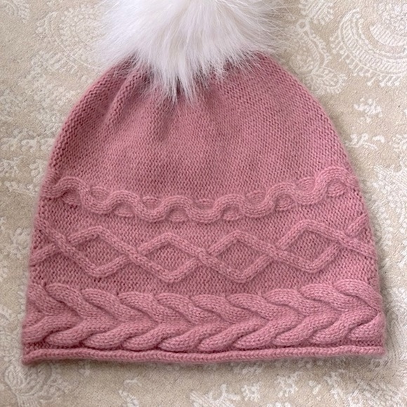 NWOT White Pine 100% Cashmere Mauve Pink Knit Beanie Hat w/ Faux Fur White Pom main image 4